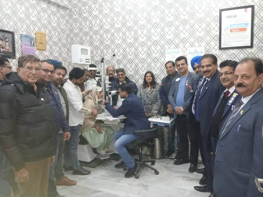 Lions Club Ratia Town organizes free eye surgery camp in memory of late Megh Raj Jindal